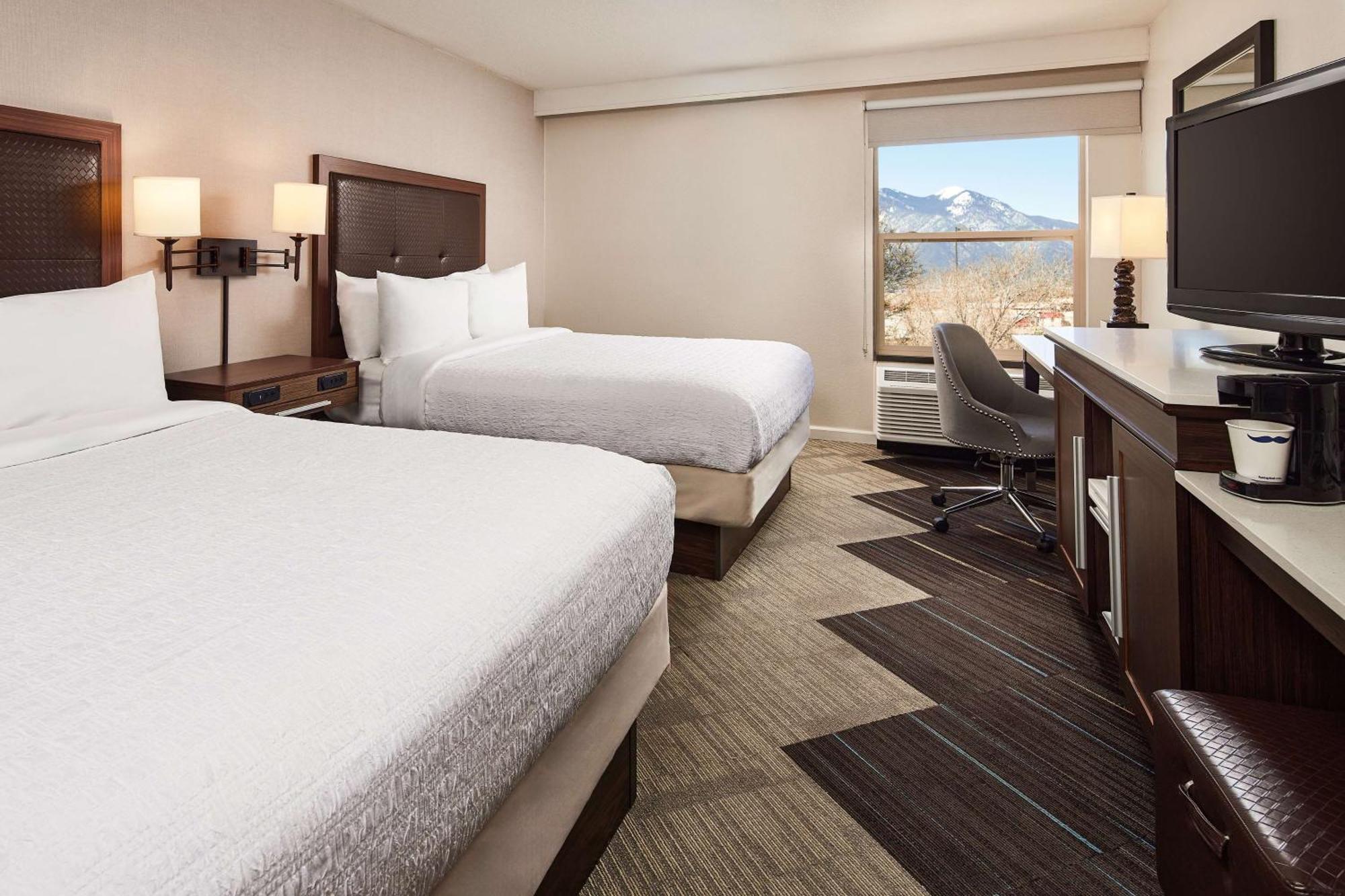 Hampton Inn Taos Ngoại thất bức ảnh