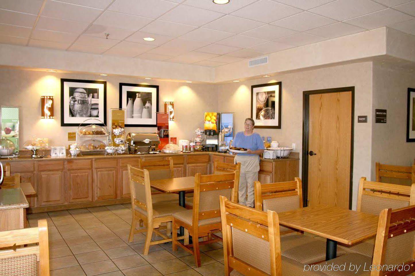 Hampton Inn Taos Ngoại thất bức ảnh